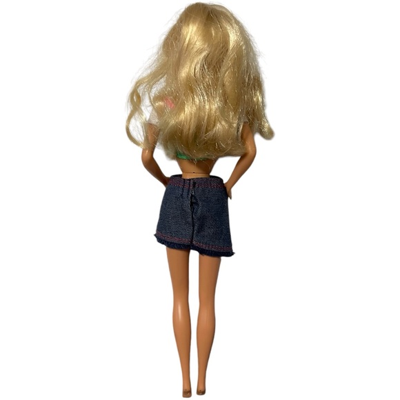 1966 Vintage Barbie Doll - Picture 4 of 4